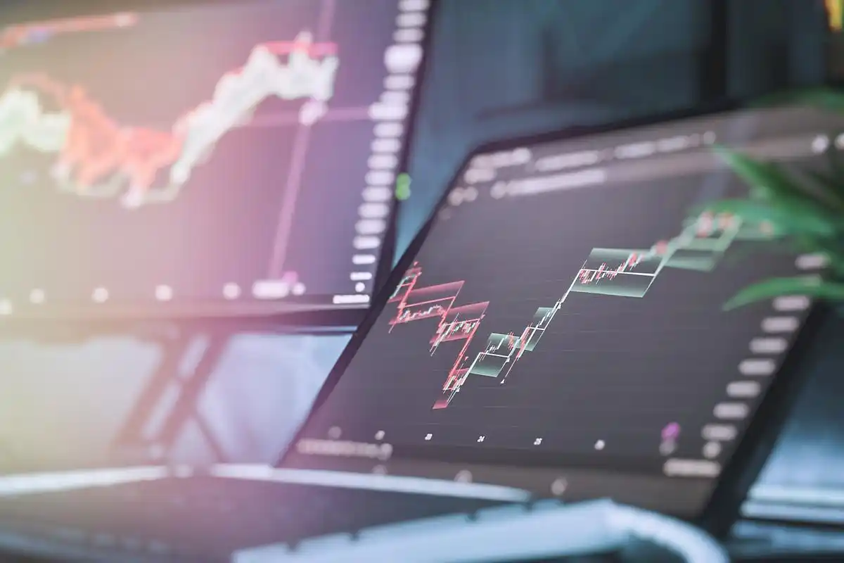 股票开户佣金万1.5_如何选择低佣金券商开户_证券 网上开户 佣金